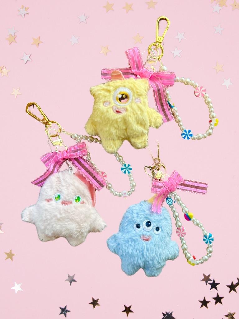 Pastel candy monster purse charms - Cute keychain plush for trendy y2k style, 90s aesthetic | Kawaii purse jewelry | Fuzzy book bag charm
