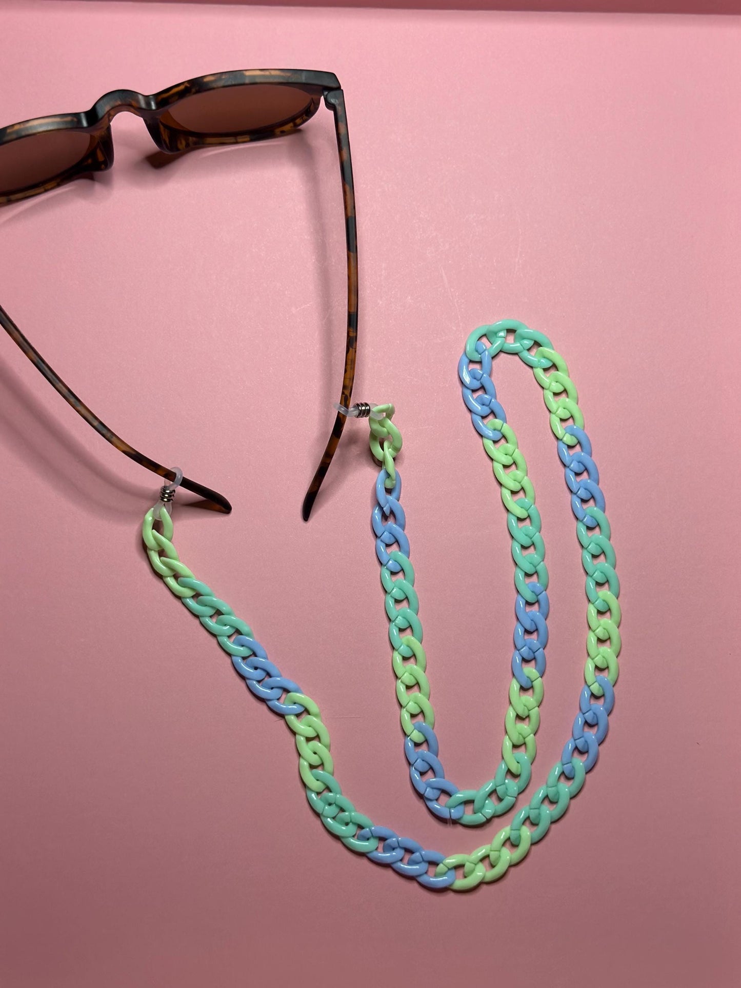 Ombré Acrylic Sunglasses Chain: Chunky Pastel Glasses Holder, Maximalist Style