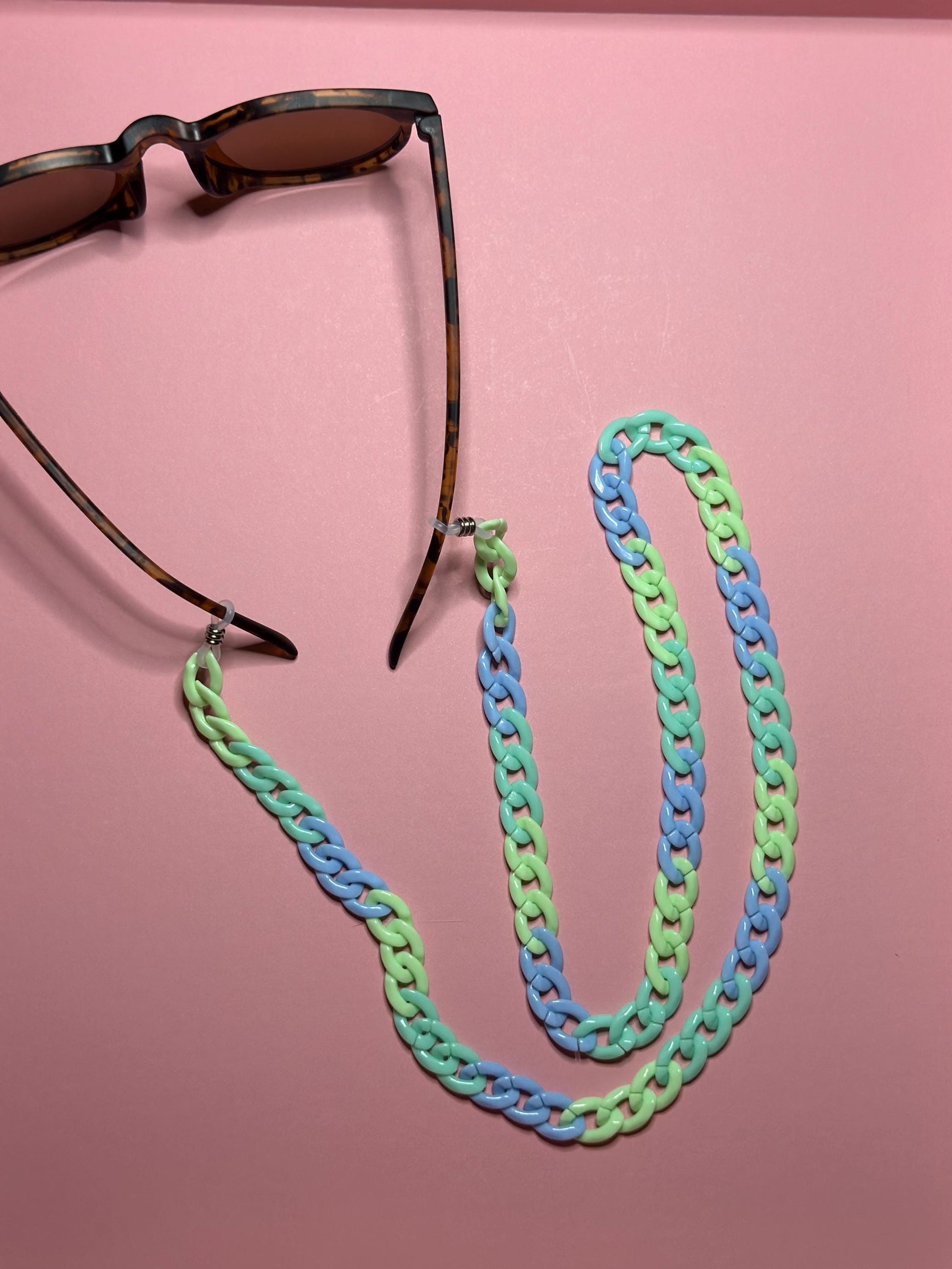 Ombré Acrylic Sunglasses Chain: Chunky Pastel Glasses Holder, Maximalist Style